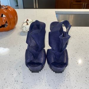 Pedro Garcia Navy Heels